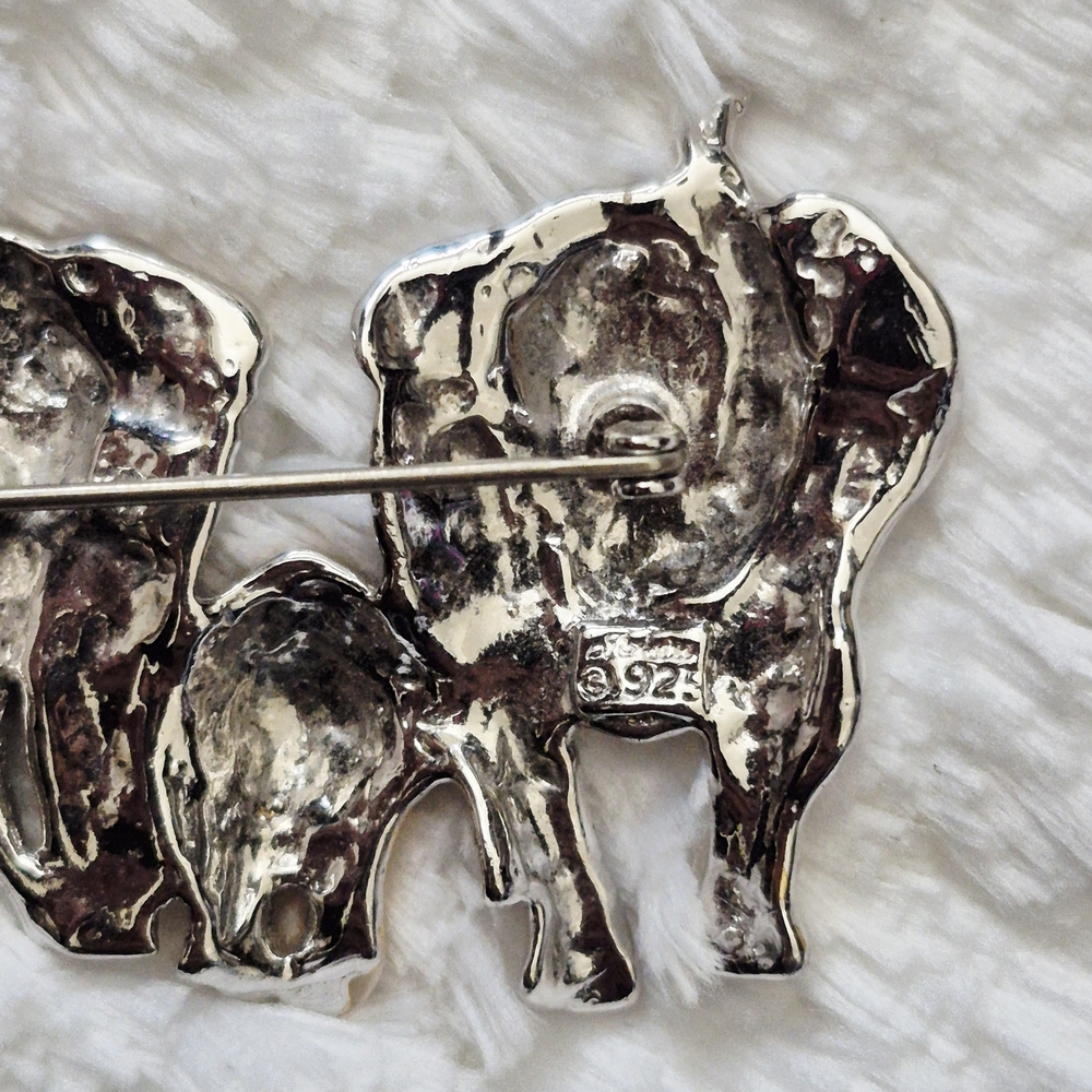 925 Sterling Silver Elephant Pin Brooch - Picture 5 of 7